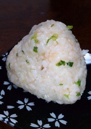 たらマヨおにぎり-レシピのメイン写真