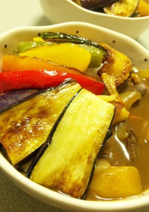 お休みの前の日は◎夏野菜のスタミナカレー-レシピのメイン写真