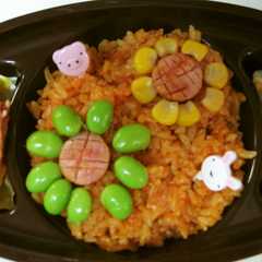 รูปของ ✿キャラ弁✿コーンと枝豆のひまわりお弁当