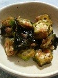 さっぱり味♫オクラの梅ワカメ和え-レシピのメイン写真