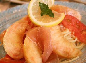 夏季限定☆桃と生ハムとトマトの冷製パスタ-レシピのメイン写真