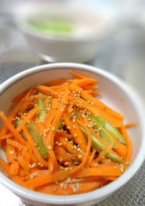小さな野菜のおかず☆人参のわさび醤油和え-レシピのメイン写真
