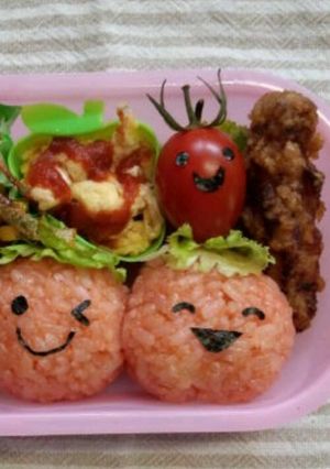 キャラ弁に♡トマトでとまとちゃん♡-レシピのメイン写真