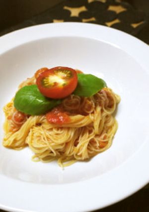 生トマトソースの新鮮パスタ-レシピのメイン写真