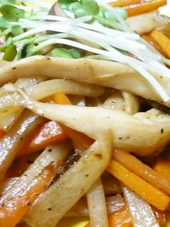 あと1品に☆大根人参エリンギのバター炒め-レシピのメイン写真