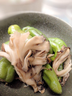 小さな野菜☆万願寺唐辛子しと舞茸の網焼き-レシピのメイン写真