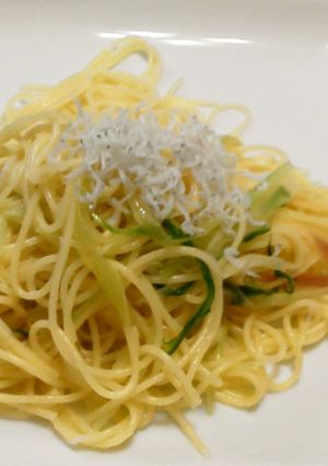 鰯の稚魚とおかひじきのペペロンチーノ-レシピのメイン写真