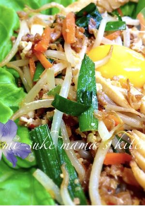 ஐஃ肉味噌でスタミナ☆ニラもやし炒めஐஃ-レシピのメイン写真