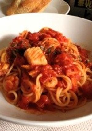 シーフードのトマトソースパスタ-レシピのメイン写真