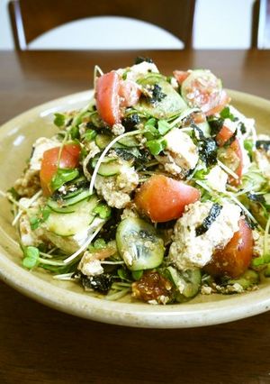 豆腐と野菜のサラダ♪梅おかか風味♪-レシピのメイン写真