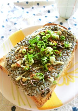 葱と塩昆布の　胡麻『御パン』トースト-レシピのメイン写真