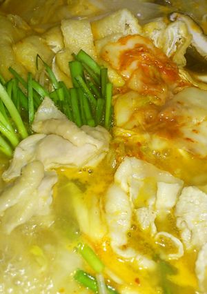 夏ばてぶっ飛びキムチ鍋hide-レシピのメイン写真