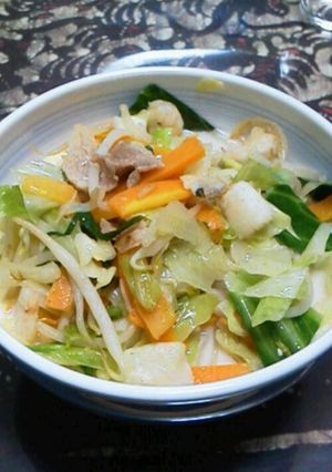 鶏ガラスープの野菜たっぷりチャンポン-レシピのメイン写真