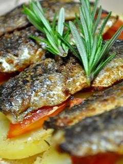 いわし・じゃがいも・トマトの重ね焼き-レシピのメイン写真
