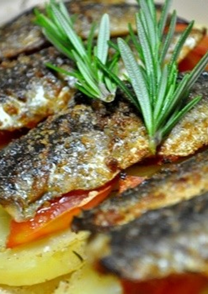 いわし・じゃがいも・トマトの重ね焼き-レシピのメイン写真