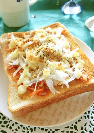 ツナ・玉葱とキムチ・焼肉のたれのトースト-レシピのメイン写真