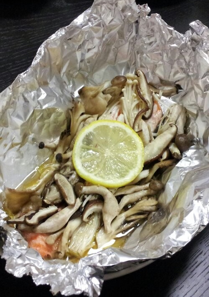 簡単♪鮭ときのこのホイル焼き-レシピのメイン写真