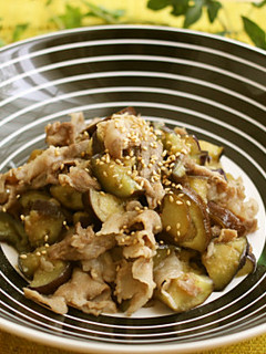 夏にぴったり♪超簡単!ナスと豚肉の炒め物-レシピのメイン写真