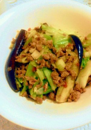茄子ときゃべつの肉味噌炒め-レシピのメイン写真