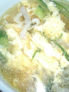 たっぷりきゅうりの中華風スープ-レシピのメイン写真