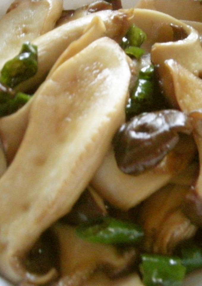 えりんぎと青唐辛子の炒め物-レシピのメイン写真