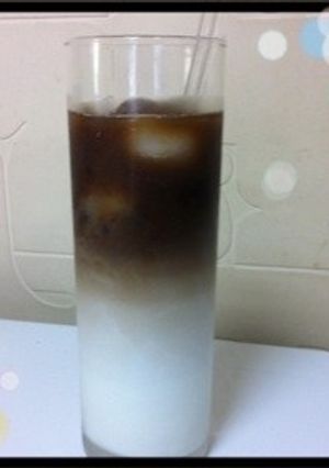 おうちでカフェ風アイスカフェラテ-レシピのメイン写真