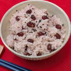 รูปของ 【白米2合+もち米1合】炊飯器でお赤飯