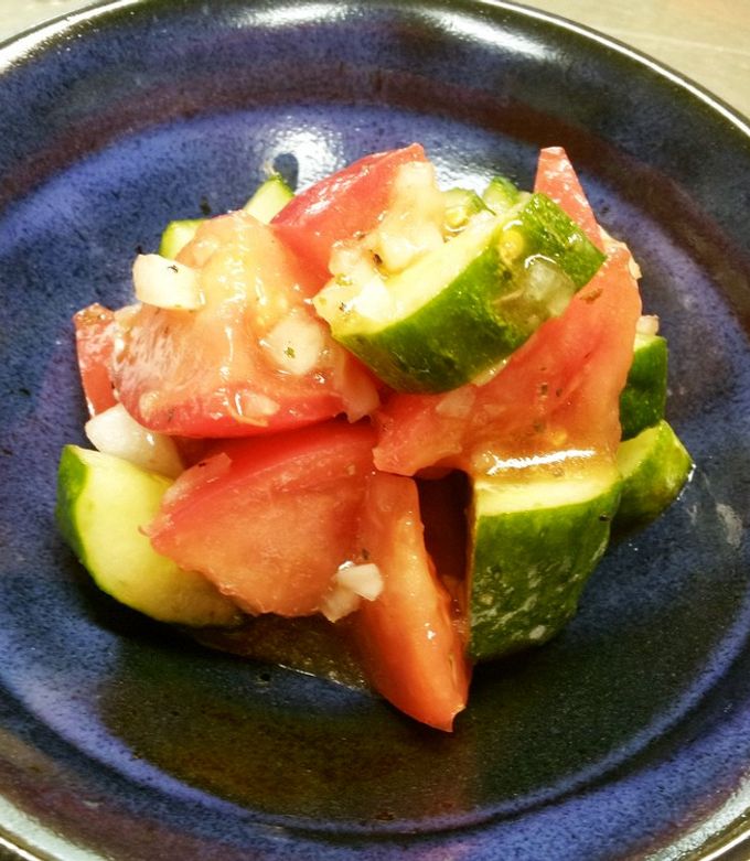 完熟トマトときゅうりのサラダ by ohaginehan 【クックパッド】 簡単