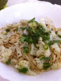 カリフラワーとゆかりの和風パスタ♪-レシピのメイン写真