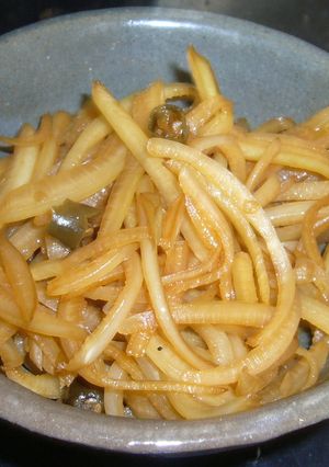 青唐辛子入り大根の皮のきんぴら-レシピのメイン写真