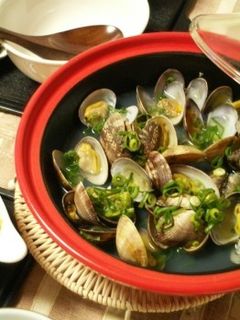 タジン鍋で簡単あさりの酒蒸し♪-レシピのメイン写真