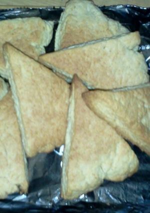ｻｯｸﾘ簡単ﾁｰｽﾞｽｺｰﾝ-レシピのメイン写真