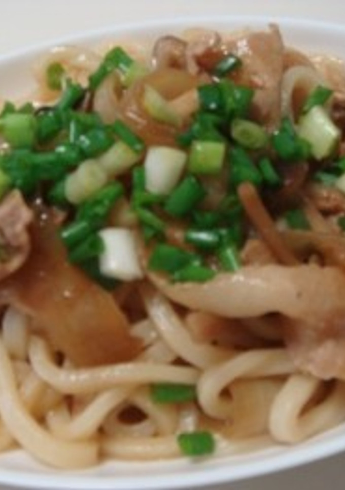 焼き肉のたれで簡単♪がっつり焼きうどん-レシピのメイン写真