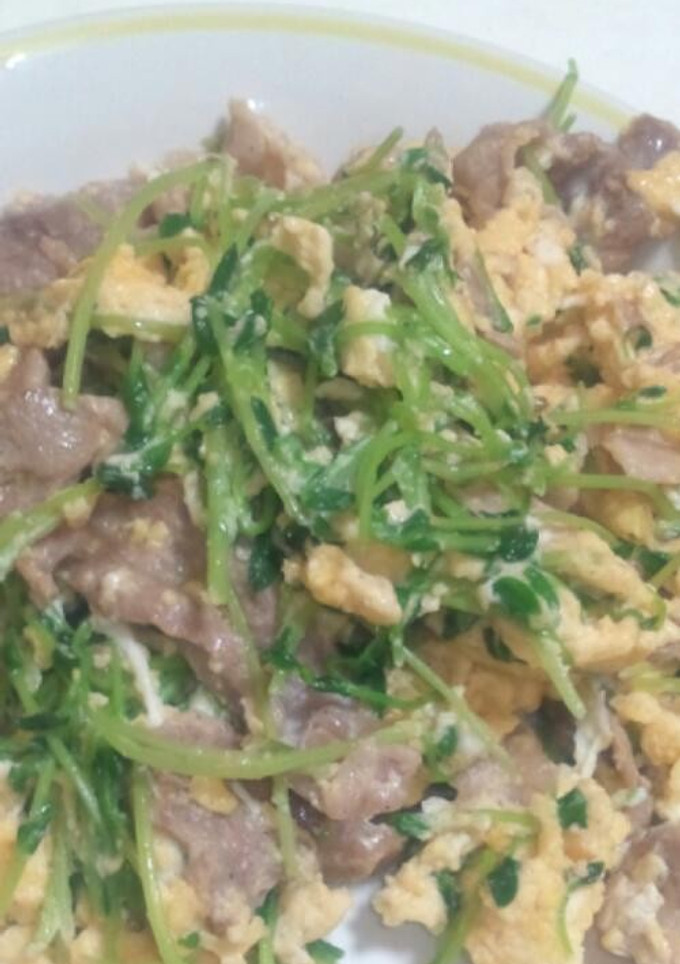 豚コマと豆苗の卵いため-レシピのメイン写真