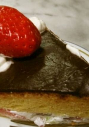 いちごチョコレート生クリームケーキ-レシピのメイン写真
