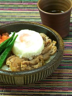 夏野菜のロコモコしょうが焼き丼-レシピのメイン写真