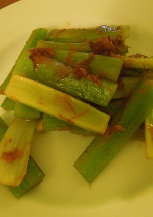 キムチの素で和風セロリ炒め-レシピのメイン写真