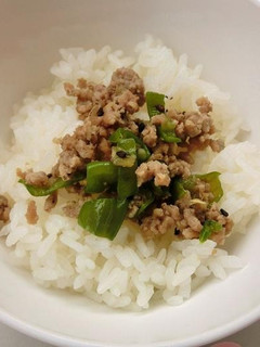 シシトウとそぼろのご飯-レシピのメイン写真