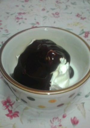 マスカルポーネのチョコシロップ掛け♪-レシピのメイン写真