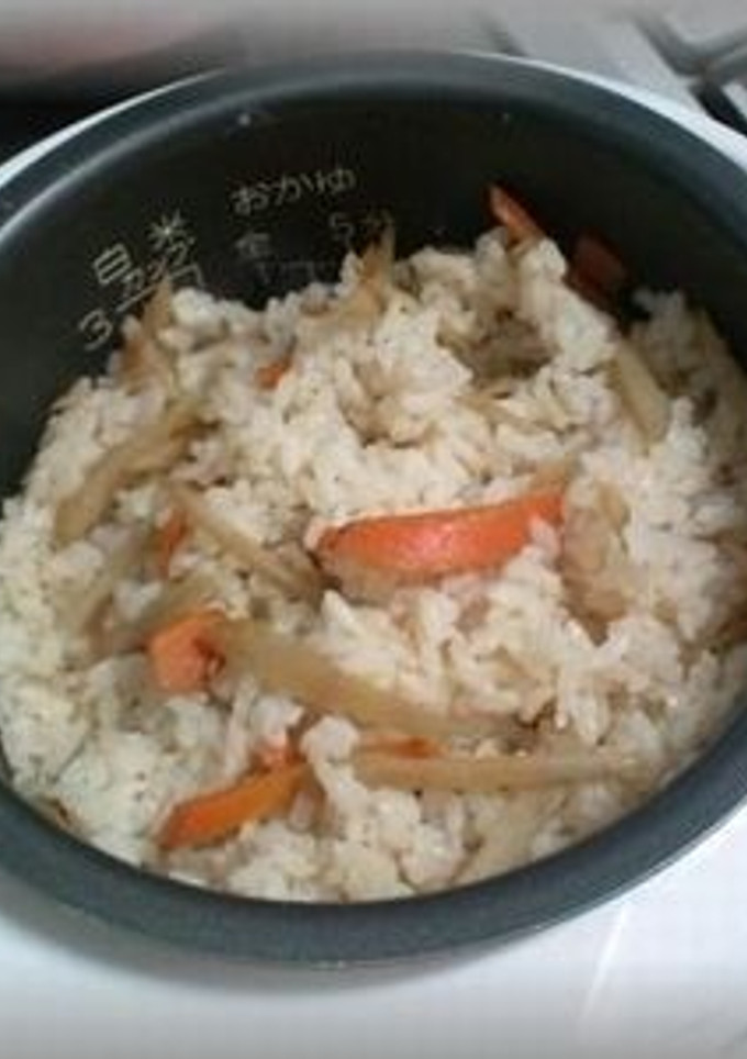 簡単・楽ちんな炊き込み御飯-レシピのメイン写真