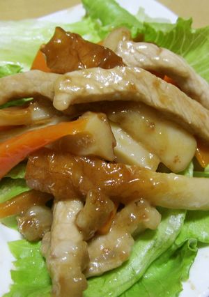 豚肉とちくわのオイスターにんにく風味炒め-レシピのメイン写真