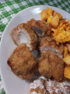 鶏ムネ肉の丸いトマト唐揚げ-レシピのメイン写真