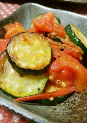 簡単♪ズッキーニのトマト炒め-レシピのメイン写真