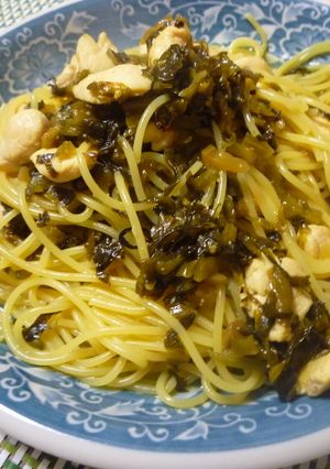 鶏肉と高菜のピリ辛パスタ-レシピのメイン写真