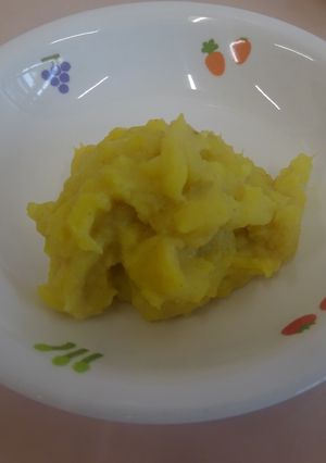 離乳食7か月頃～さつまいものミルク煮　-レシピのメイン写真