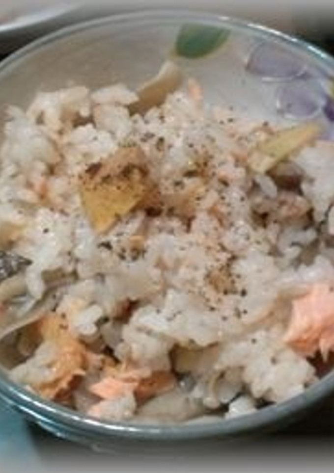 鮭・柿の炊き込みご飯-レシピのメイン写真