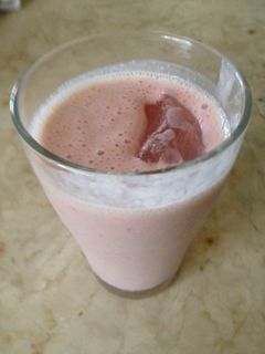 スムージー☆果物+野菜+豆乳+ヨーグルト-レシピのメイン写真