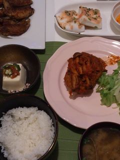 トマト煮込みハンバーグ-レシピのメイン写真