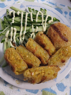 簡単!ふわふわムネ肉の焼きカレーコロッケ-レシピのメイン写真