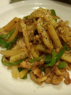 豚肉とジャガイモで☆青椒肉絲もどき♬-レシピのメイン写真